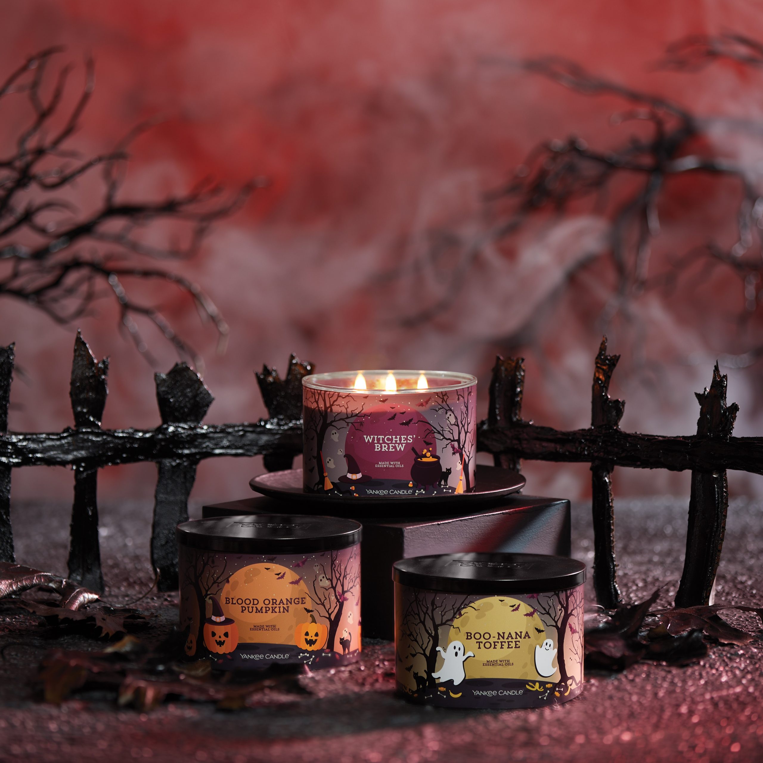 Wickedly Charming 3-Wick Candles icon